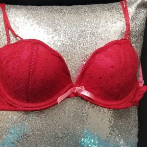 Victoria Secret sexy little things 32D bra, red
